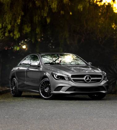 MERCEDES-BENZ CLA 200 1.6 URBAN 16V FLEX 4P AUTOMÁTICO